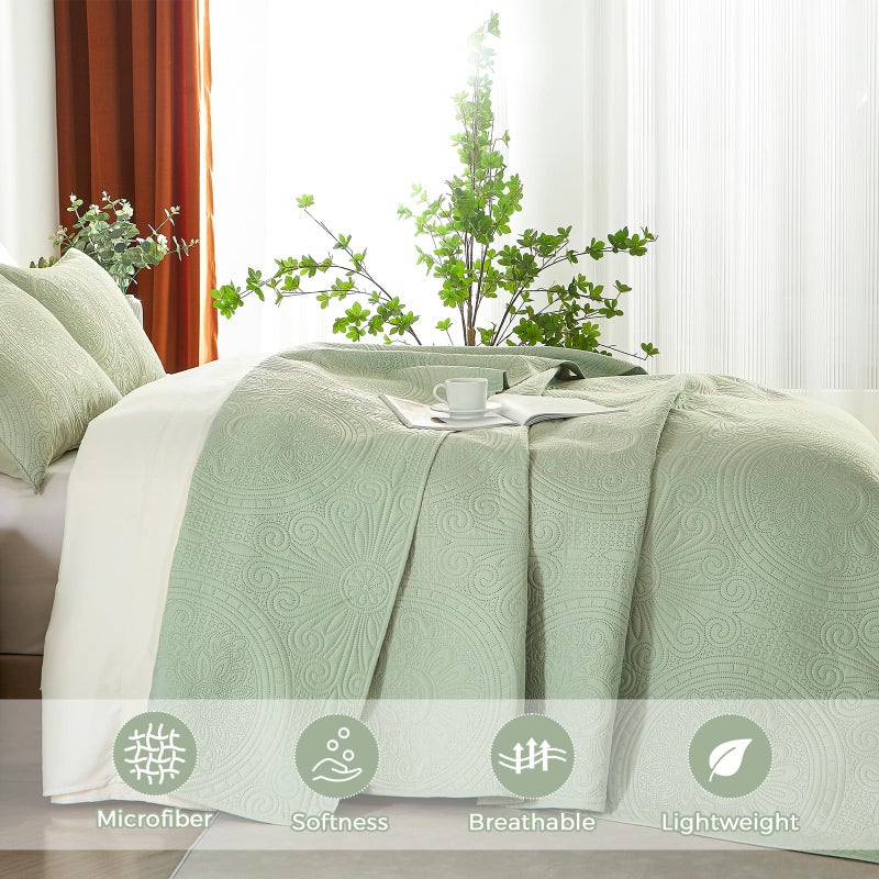 WURUIBO Full/Queen Quilt Set Sage Green Ultrasonic Embossed Bedspread  Lightweight Microfiber Coverlet  Modern Thin Bedding Set for All Season  3 Piece(1 Quilt 2 Pillow Shams) - Image 4